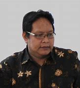 Irwan nuryana, S.Ip, M.Ap